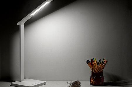 護(hù)眼燈與普通臺(tái)燈的區(qū)別